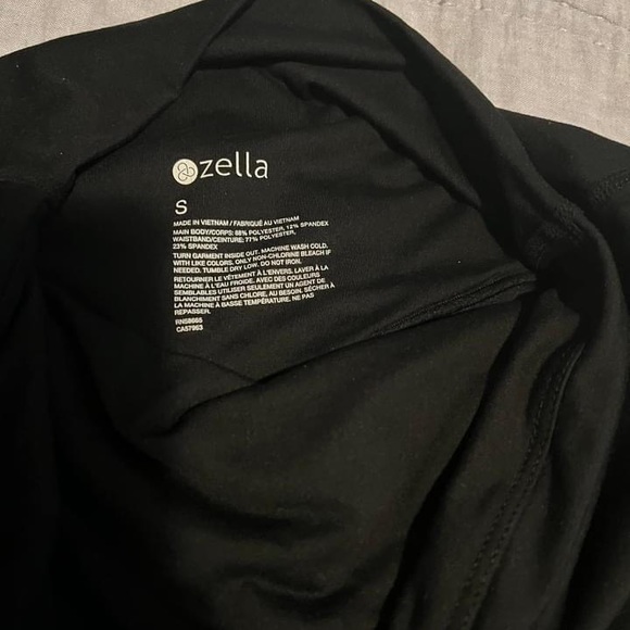 Zella maternity leggings with pockets - Picture 3 of 3